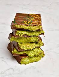 Knafeh Chocolate Bar